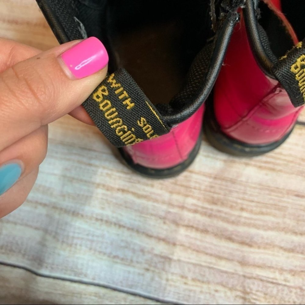 Dr. Martens Pink Boots Size 5 - Picture 8 of 9